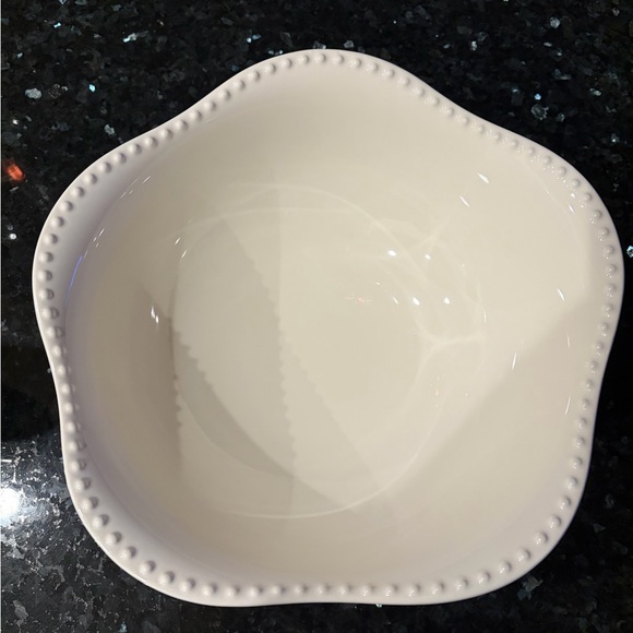 Pottery Barn Emma Beaded Stoneware Footed Serving Bowl, LIKE NEW - Picture 4 of 6